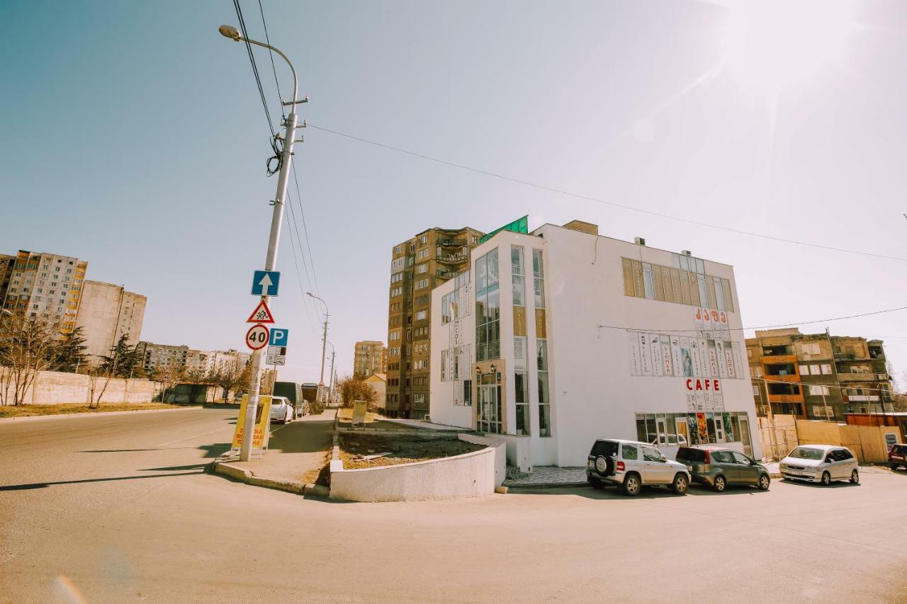 Sresidence Tbiliszi Kültér fotó